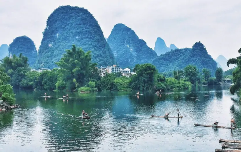 3 lugares de visita obligada en China: paisajes pintorescos, un país de las maravillas en la tierra